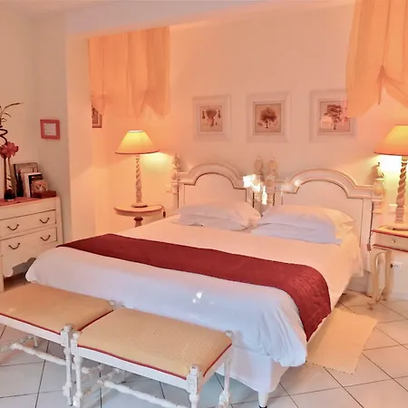 Bed & Breakfast Mas Samarcande Vallauris